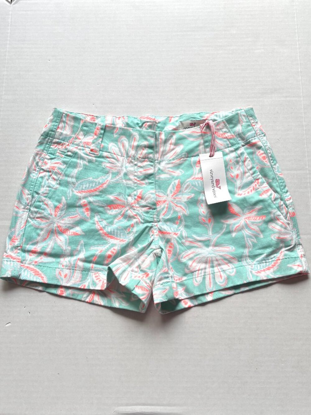 NWT VINEYARD VINES Every Day Shorts Cay Floral Island Size 00